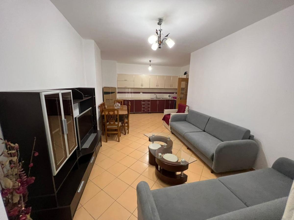 Leonard Apartment Тирана Екстериор снимка
