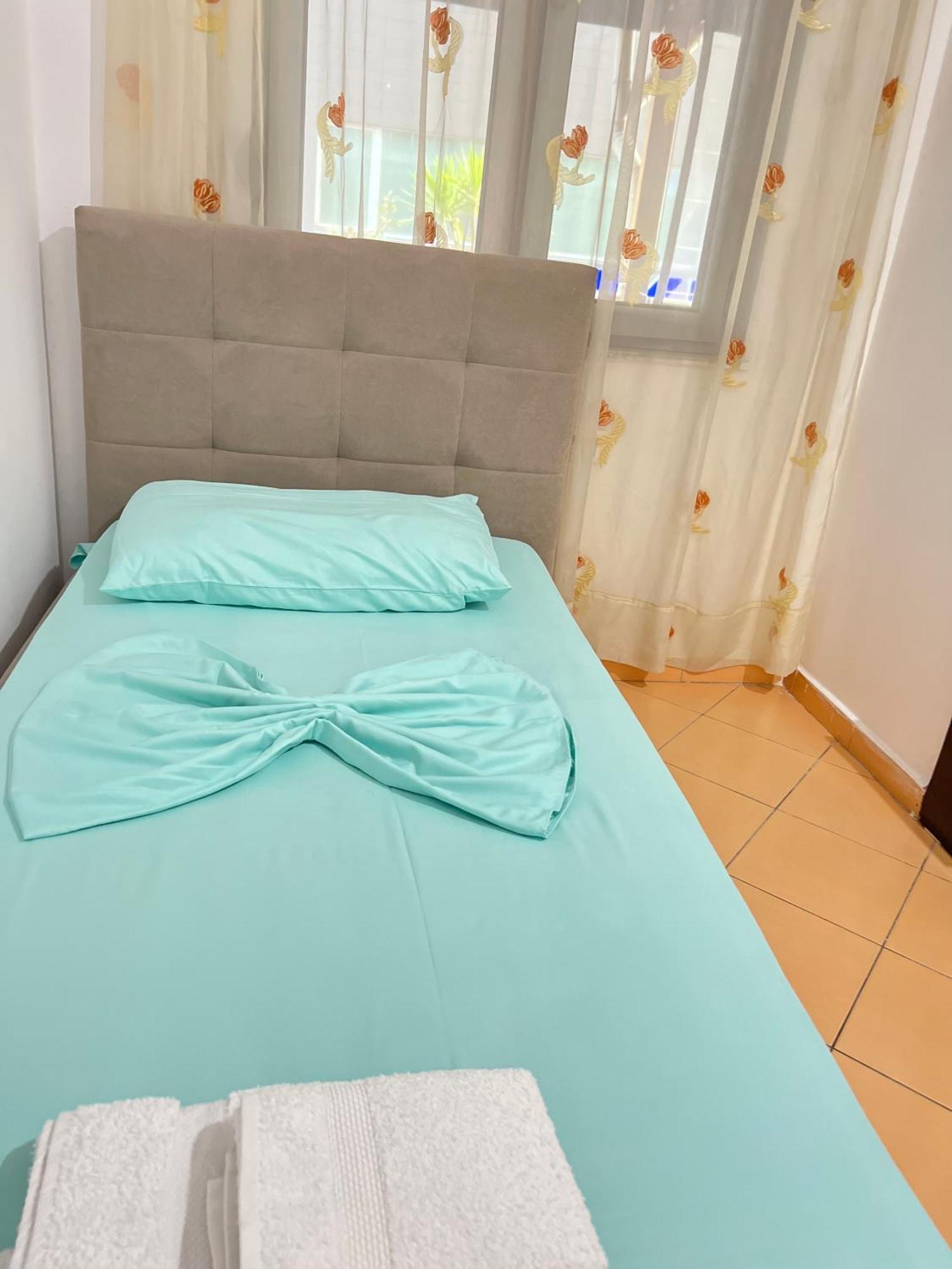 Leonard Apartment Тирана Екстериор снимка
