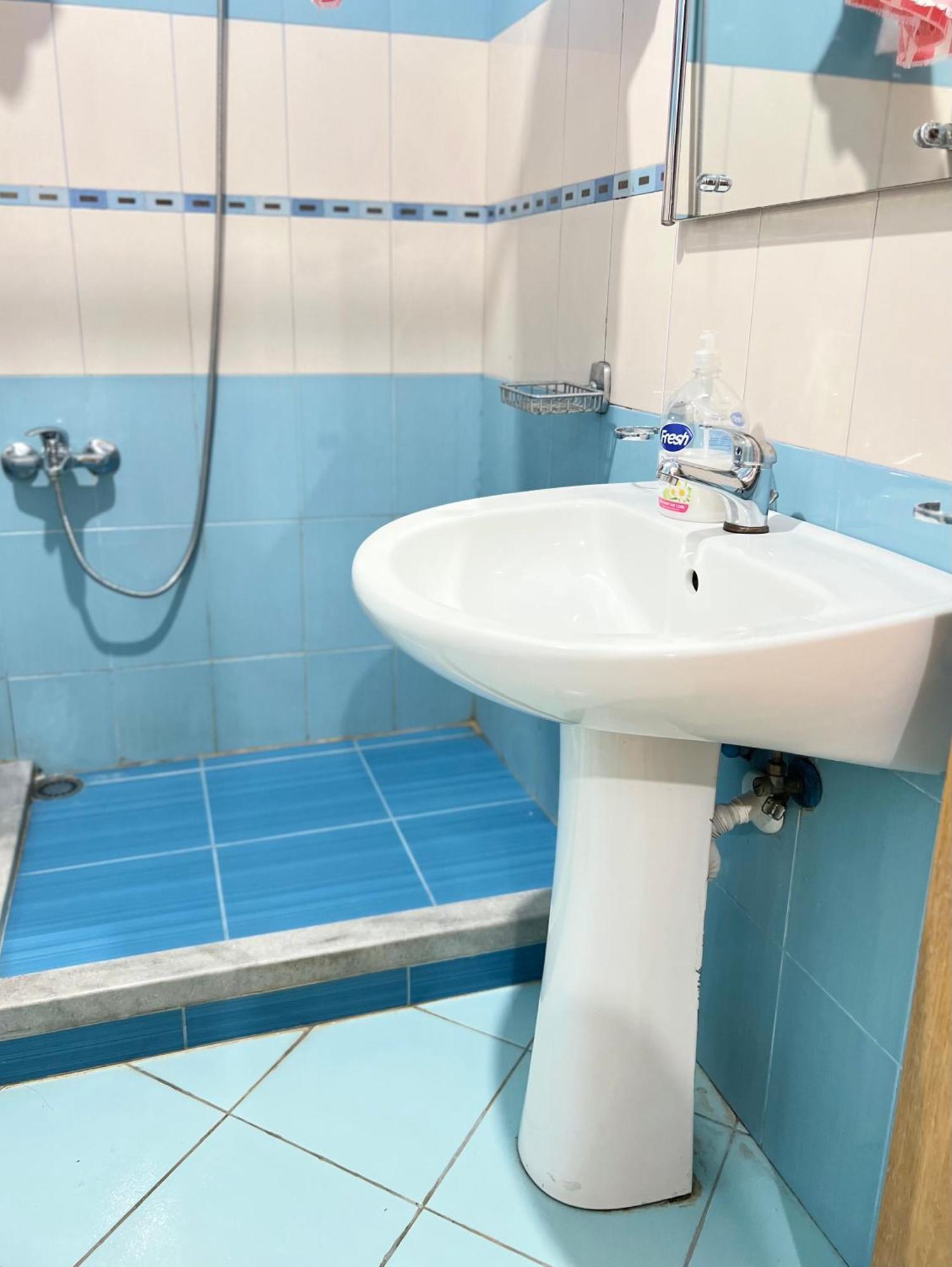 Leonard Apartment Тирана Екстериор снимка